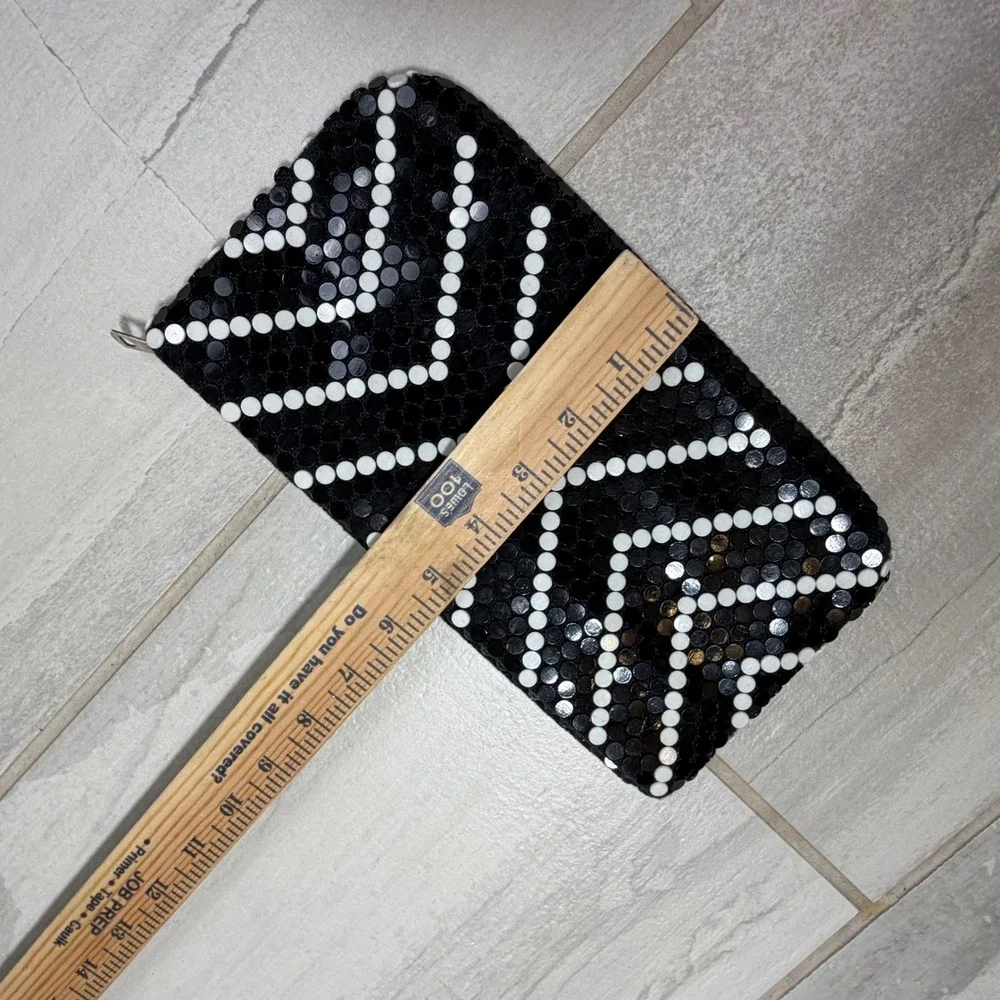La Regale LTD Black White Mesh Geometric Chevron Evening Clutch Bag Handmade